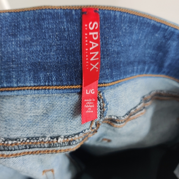 SPANX Distressed Skinny Ankle Jeans Medium Wash Size Large - Picture 9 of 12